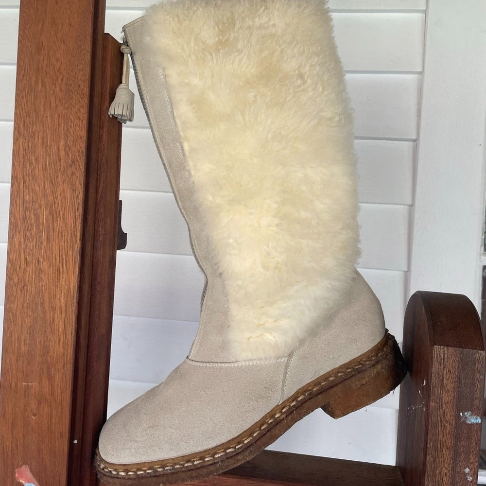 VINTAGE German Shearling Winter Boots